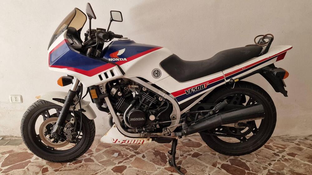 Honda VF500F