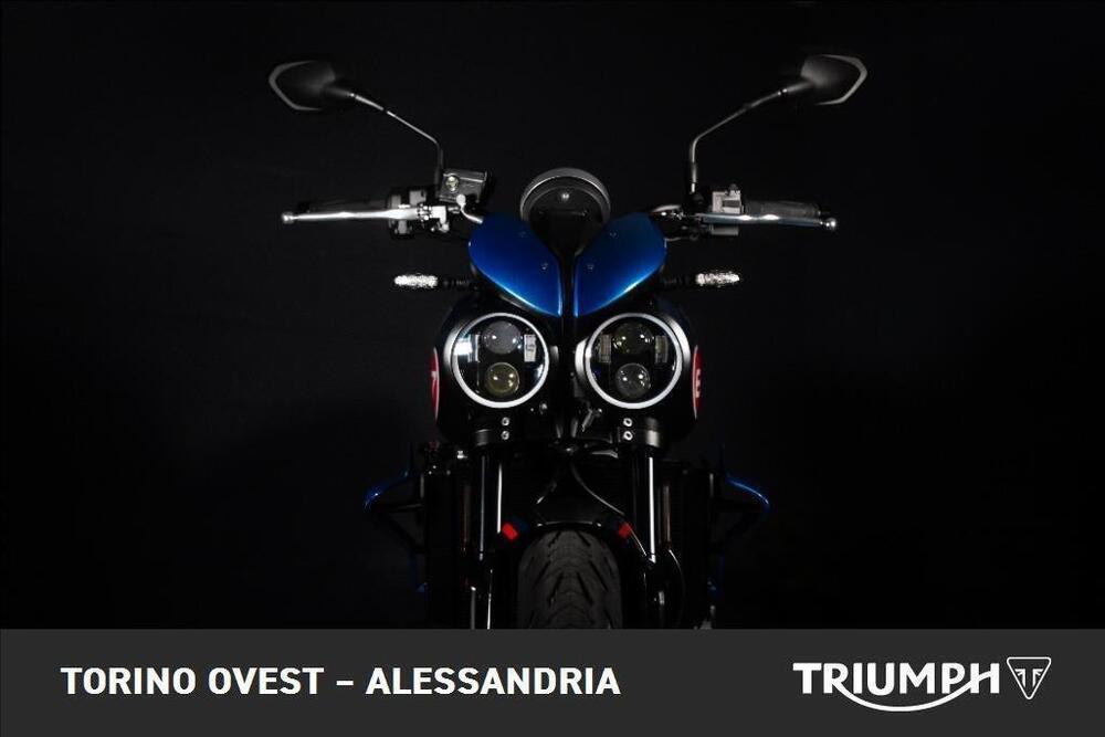 Triumph Trident 660 Triple Tribute Edition (2024) (4)