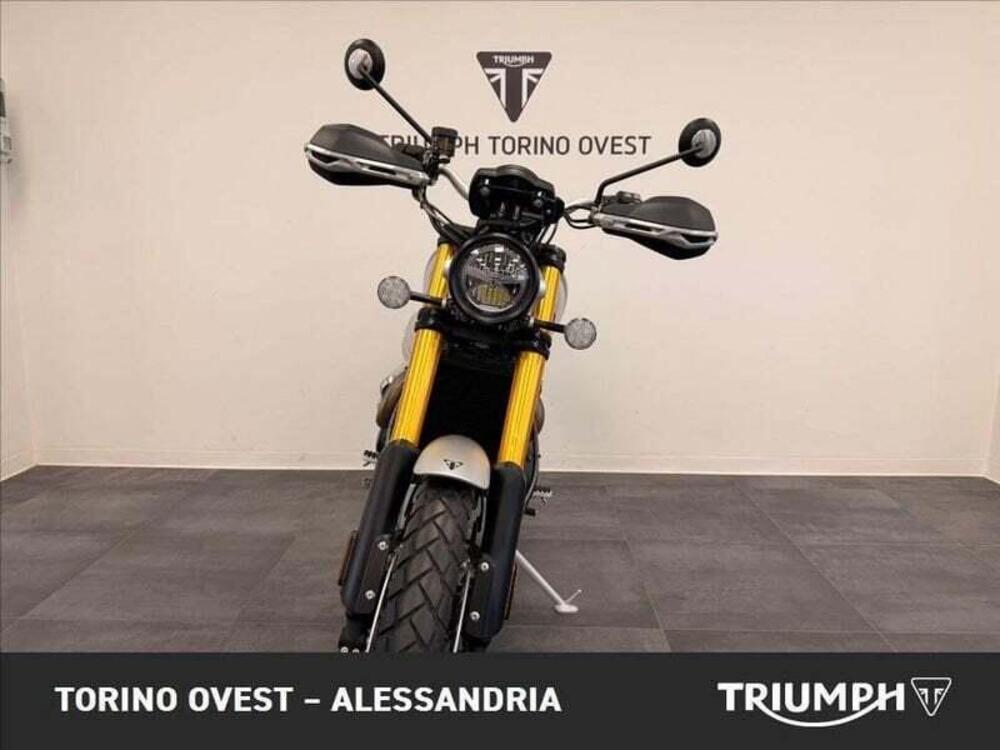 Triumph Scrambler 1200 XE (2021 - 23) (2)