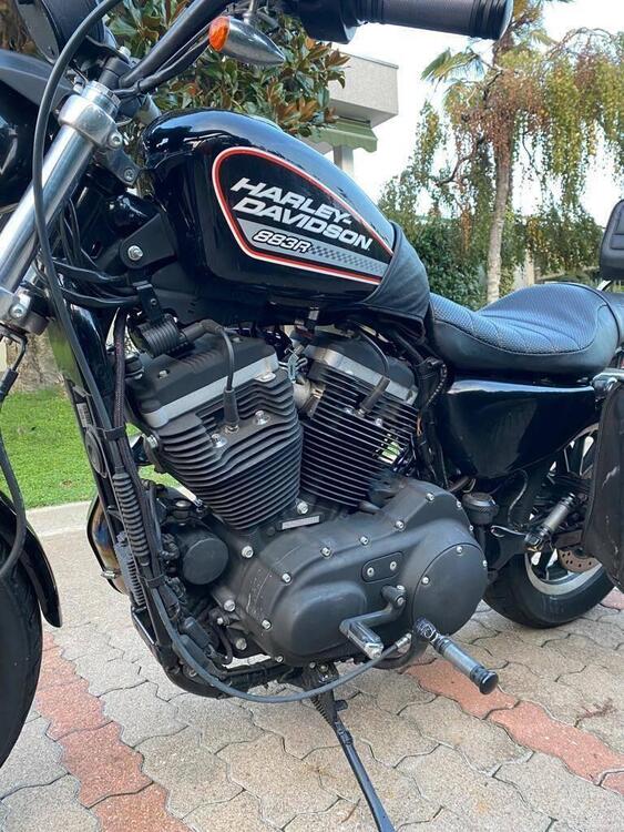 Harley-Davidson 883 R (2008 - 16) - XL 883R (2)