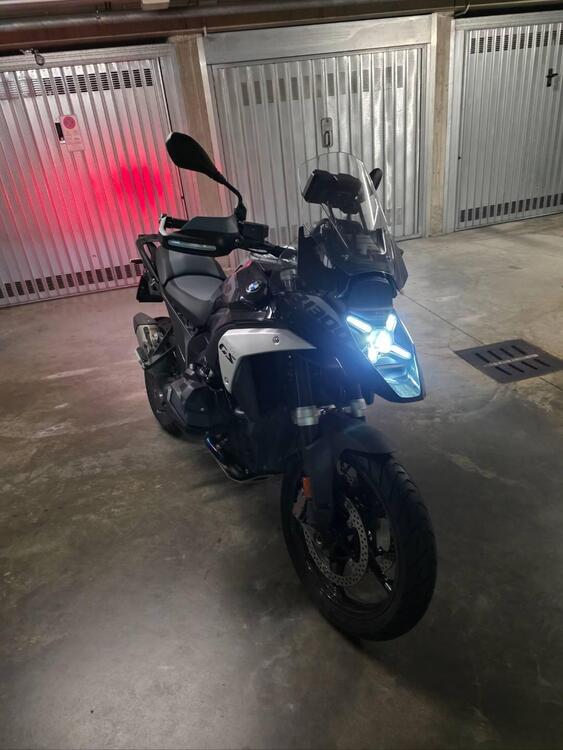 Bmw R 1300 GS Triple Black (2023 - 25) (2)