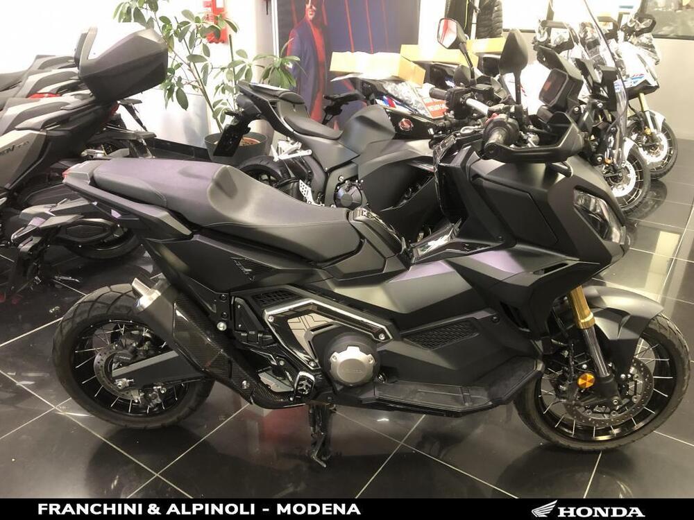 Honda X-ADV 750 DCT (2021 - 24) (2)
