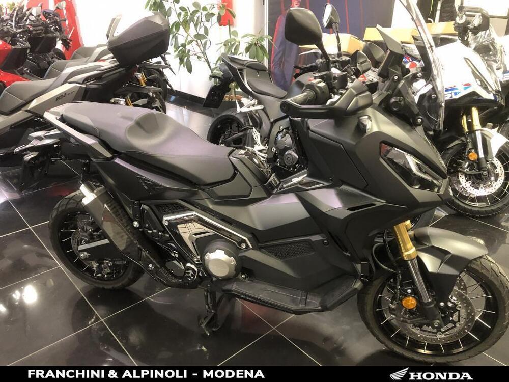 Honda X-ADV 750 DCT (2021 - 24) (4)
