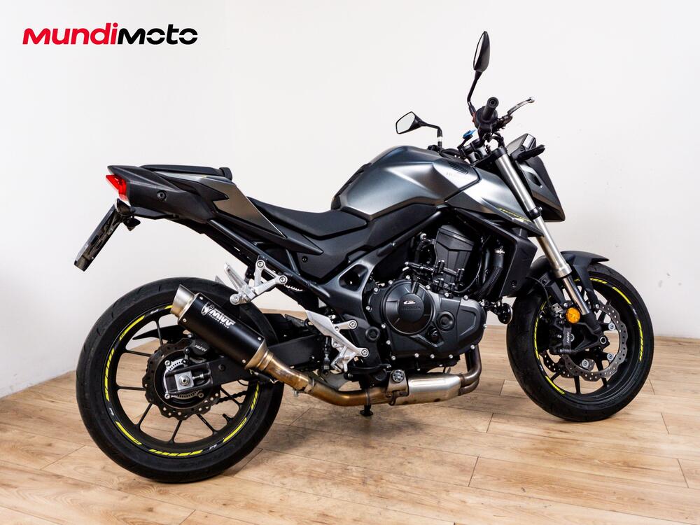 Honda CB 750 Hornet (2025) (3)