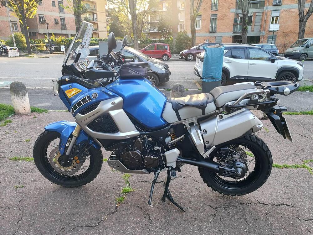 Yamaha XT1200Z Super Ténéré First Edition (2010 - 11) (4)