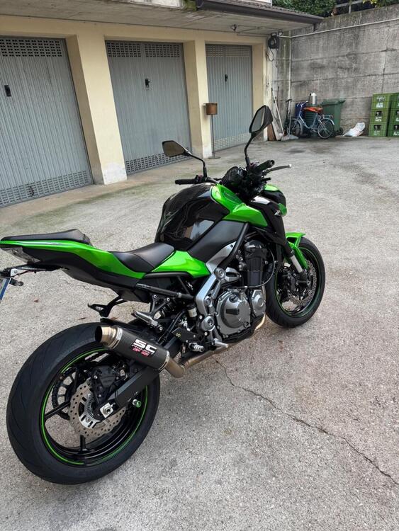 Kawasaki Z 900 (2017 - 18) (4)
