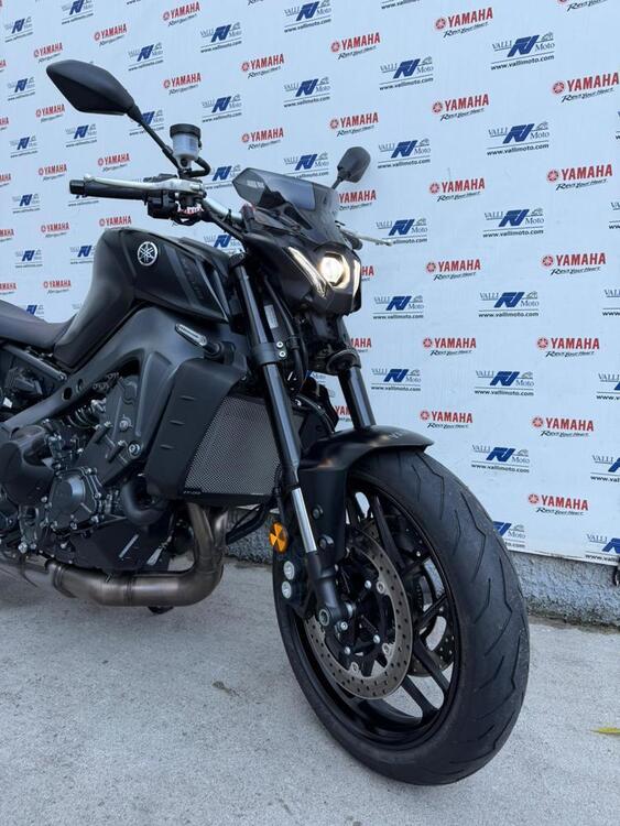 Yamaha MT-09 (2021 - 23) (4)