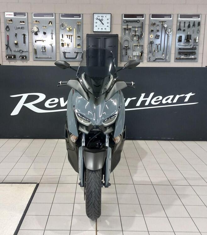 Yamaha X-Max 300 Tech Max (2021 - 24) (3)