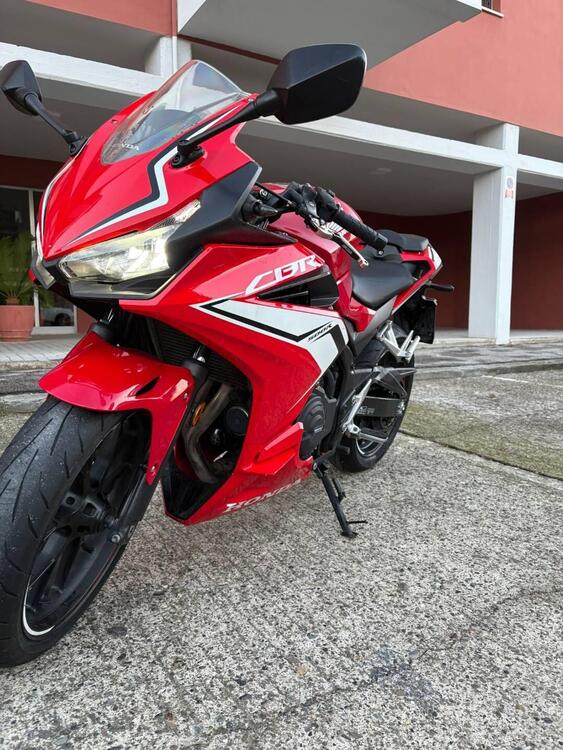 Honda CBR 500 R (2021) (2)