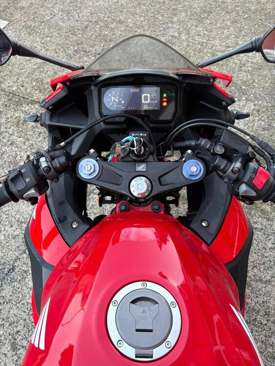 Honda CBR 500 R (2021) (3)