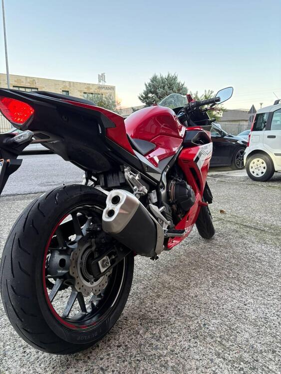 Honda CBR 500 R (2021) (4)