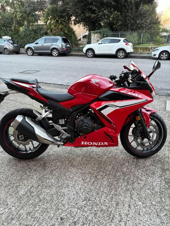 Honda CBR 500 R (2021) (5)