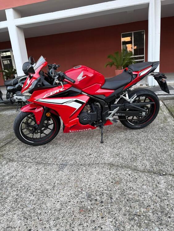 Honda CBR 500 R (2021)