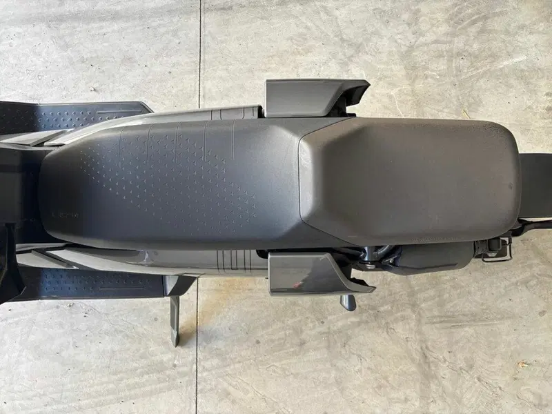 Bmw CE 04 (2021 - 25) (9)