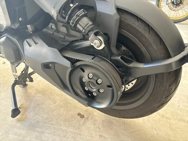 Bmw CE 04 (2021 - 25) (10)