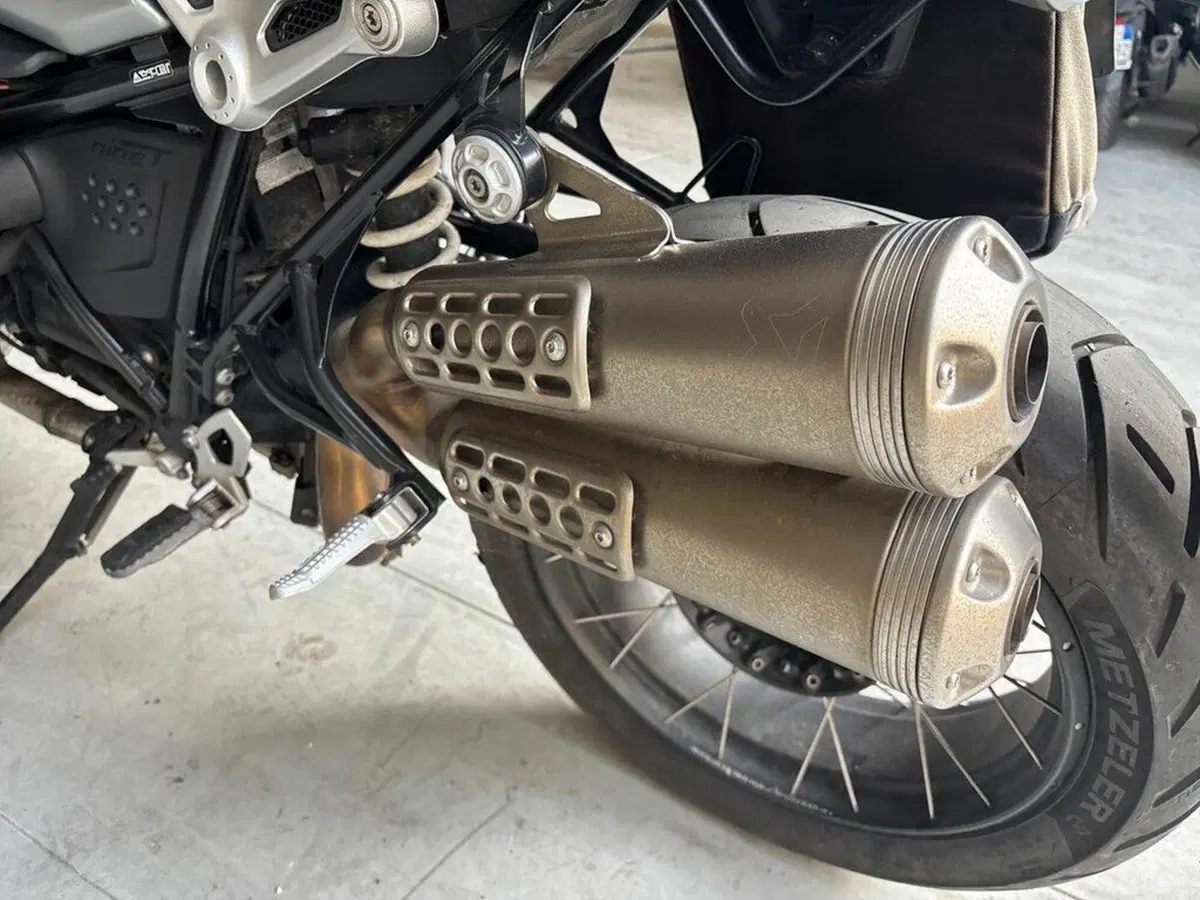 Bmw R nineT 1200 Scrambler (2016 - 20) (10)
