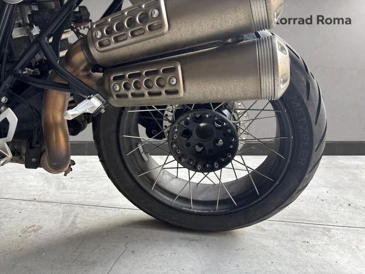 Bmw R nineT 1200 Scrambler (2016 - 20) (6)