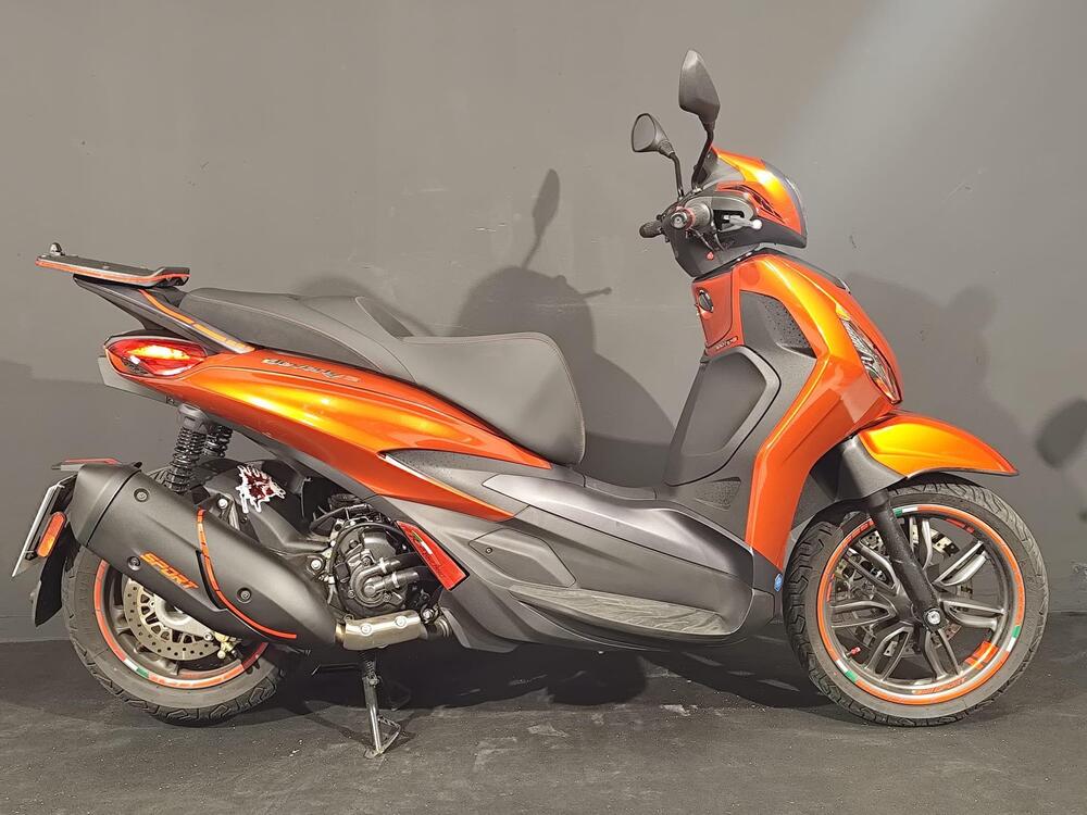 Piaggio Beverly 300 ABS-ASR (2021 - 25)