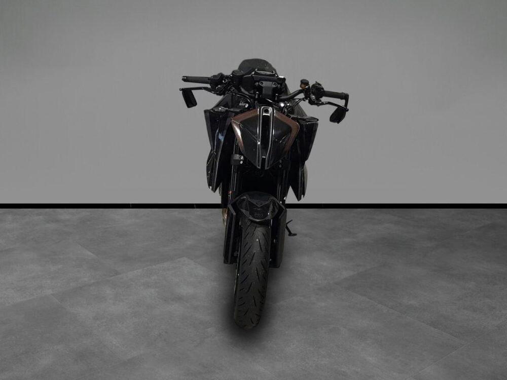 KTM 1290 Super Duke R (2022 - 23) (3)