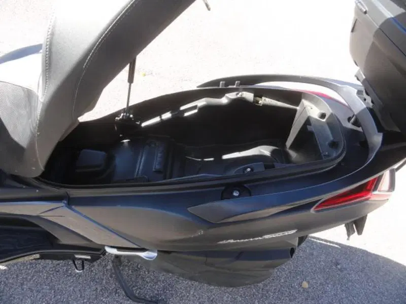 Kymco Downtown 350i ABS (2016 - 20) (13)