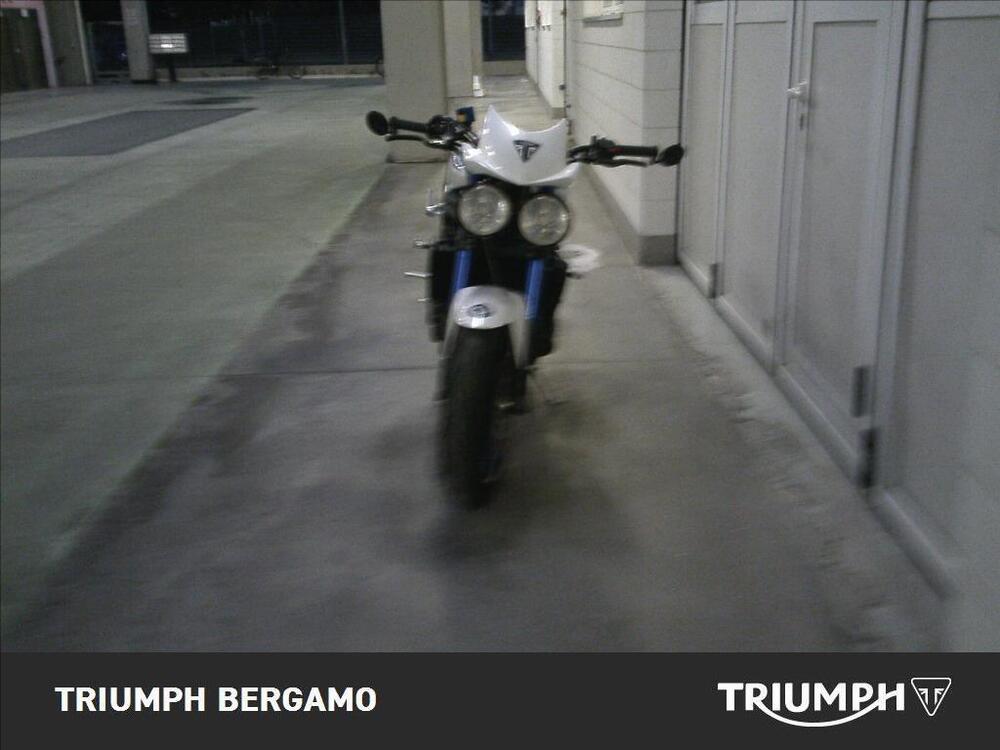 Triumph Speed Triple 1050 (2005 - 11) (5)