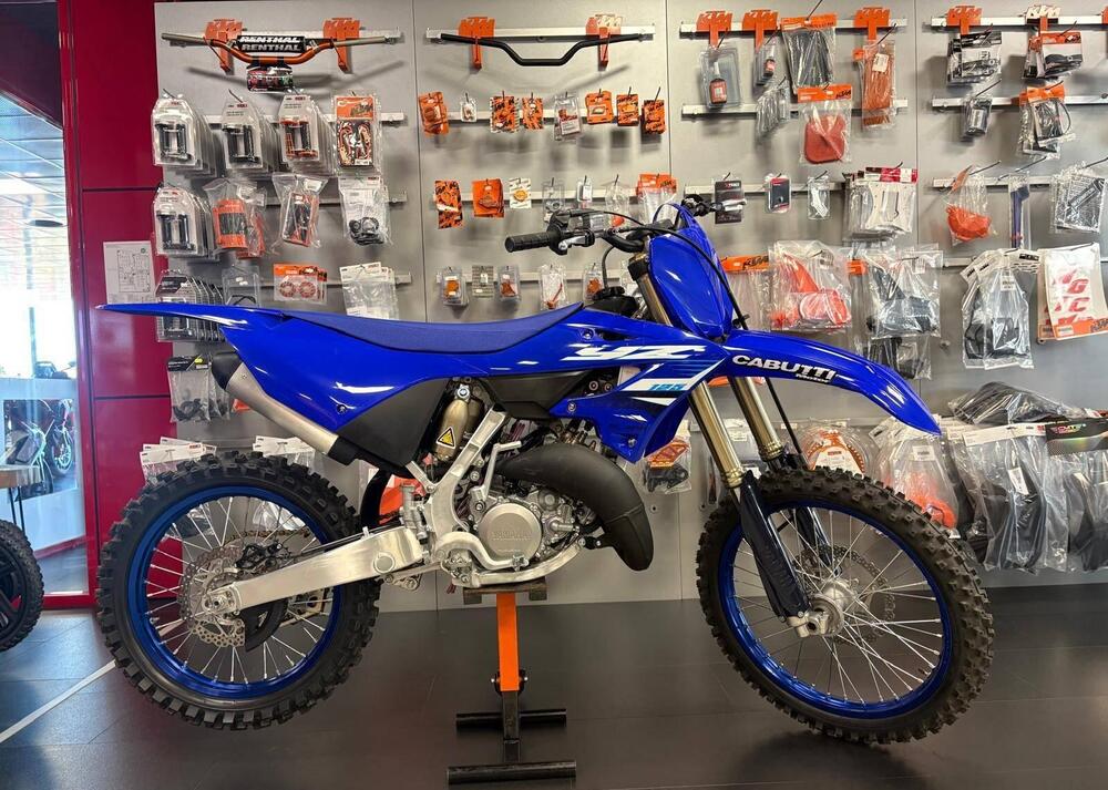 Yamaha YZ 125 (2025) (2)