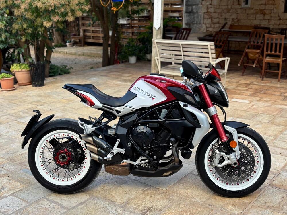 MV Agusta Dragster 800 RR (2015 - 17) (2)