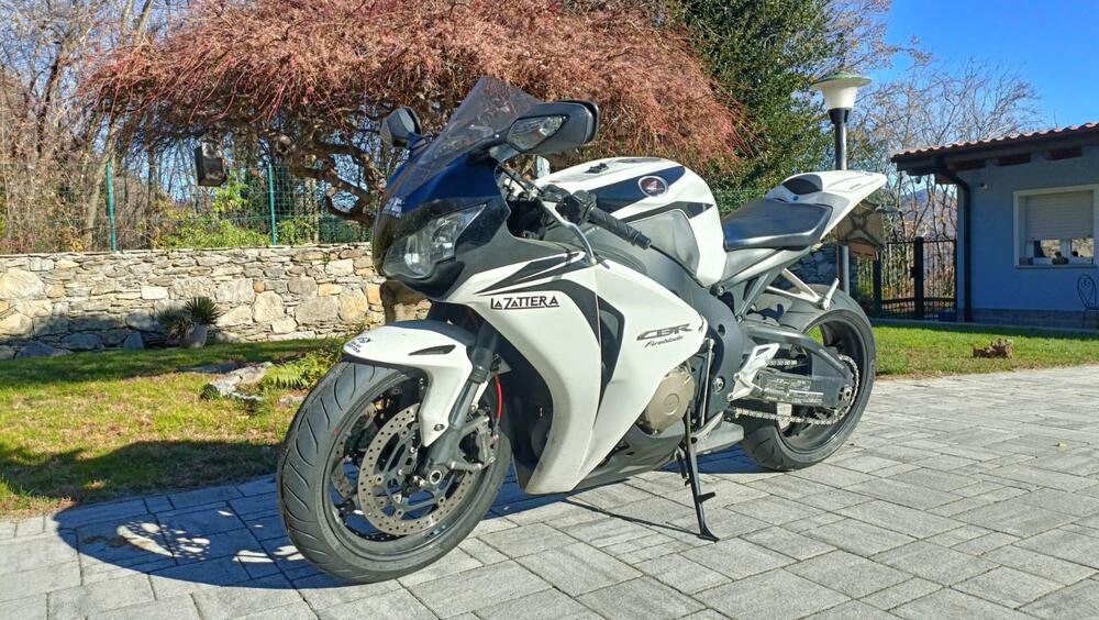 Honda CBR 1000 RR Fireblade (2008 - 11) (3)