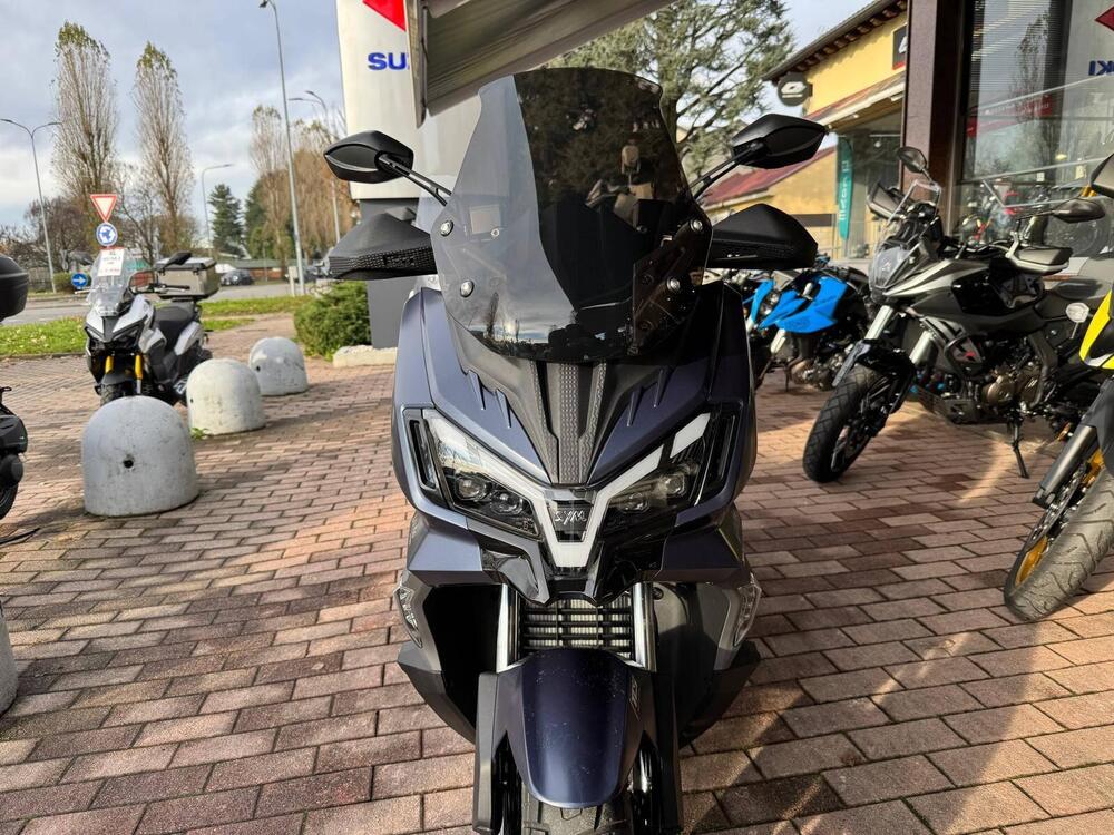 Sym ADX 300 (2024 - 25) (3)