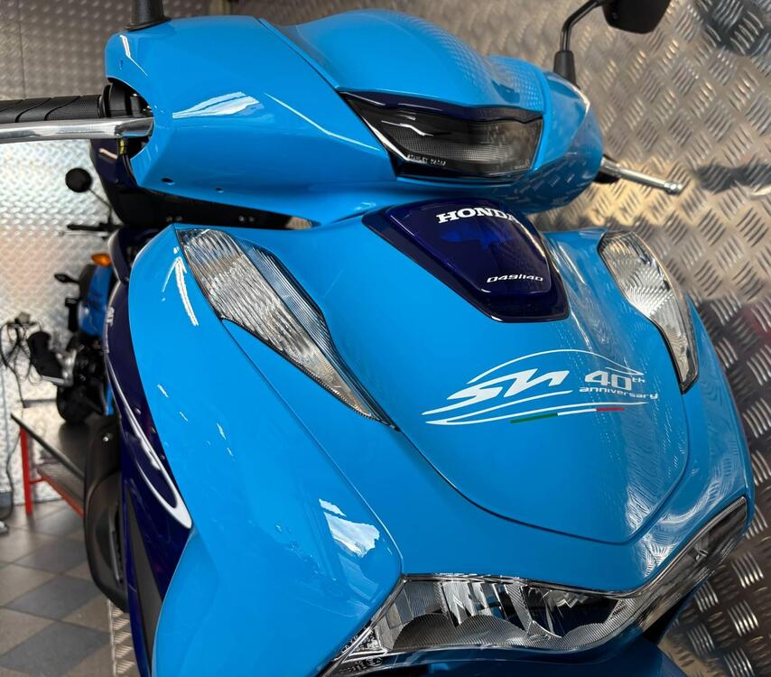 Honda SH 125i (2024 - 25) (4)