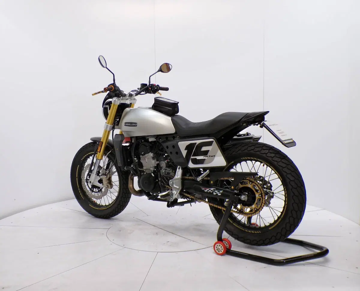Fantic Motor Caballero 500 Flat Track (2018 - 21) (5)