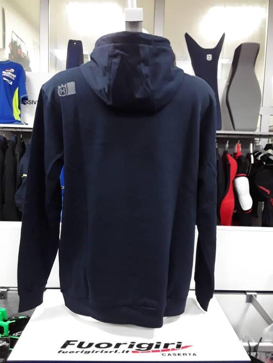 FELPA HUSQVARNA CON CAPPUCCIO (2)