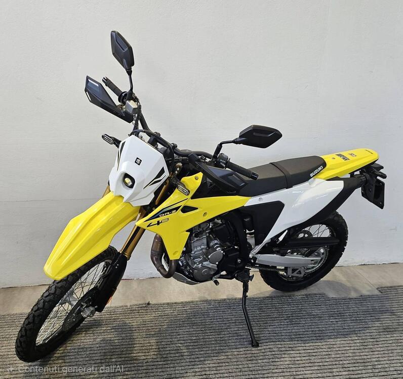 Suzuki DR-Z4S (2025) (2)
