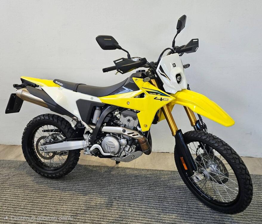 Suzuki DR-Z4S (2025)