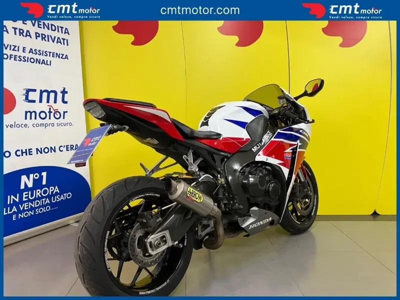 Honda CBR 1000 RR Fireblade (2012 - 16) (4)