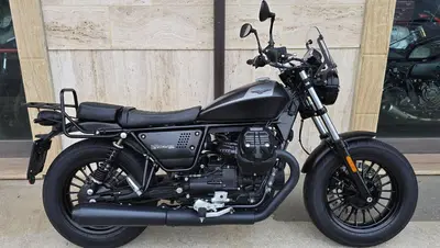 Moto Guzzi V9 Bobber (2018 - 20) usata