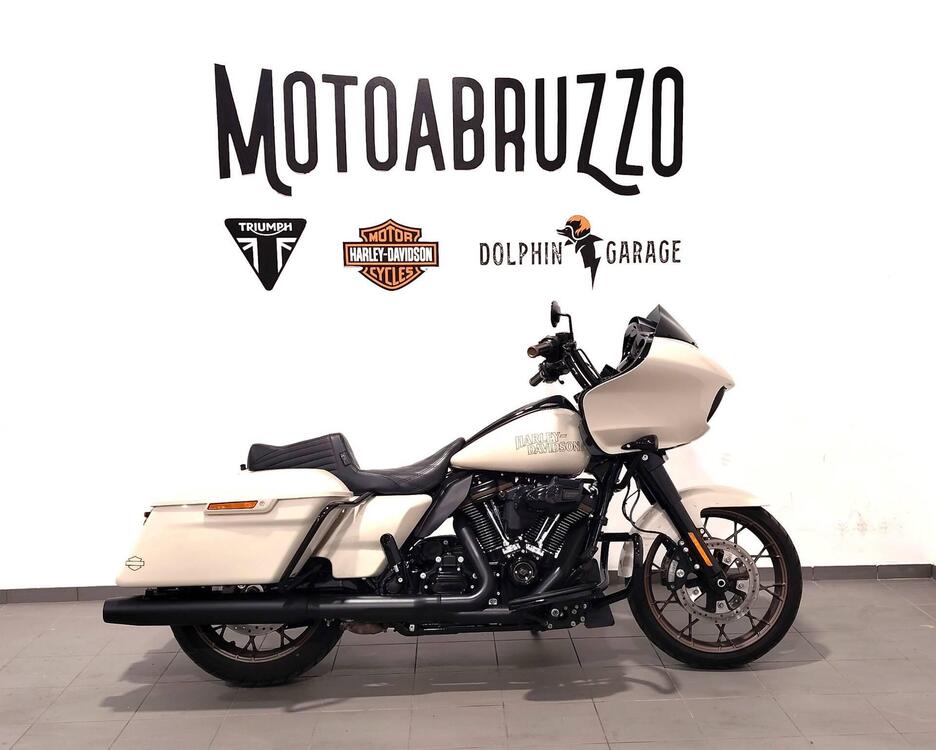 Harley-Davidson Road Glide ST (2022 - 23)