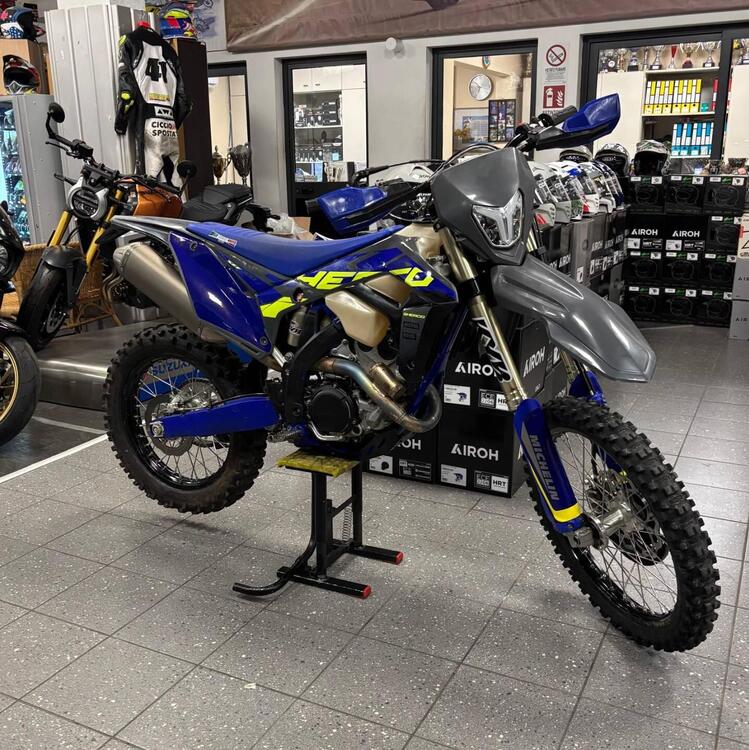 Sherco 300 SEF Factory (2024) (4)