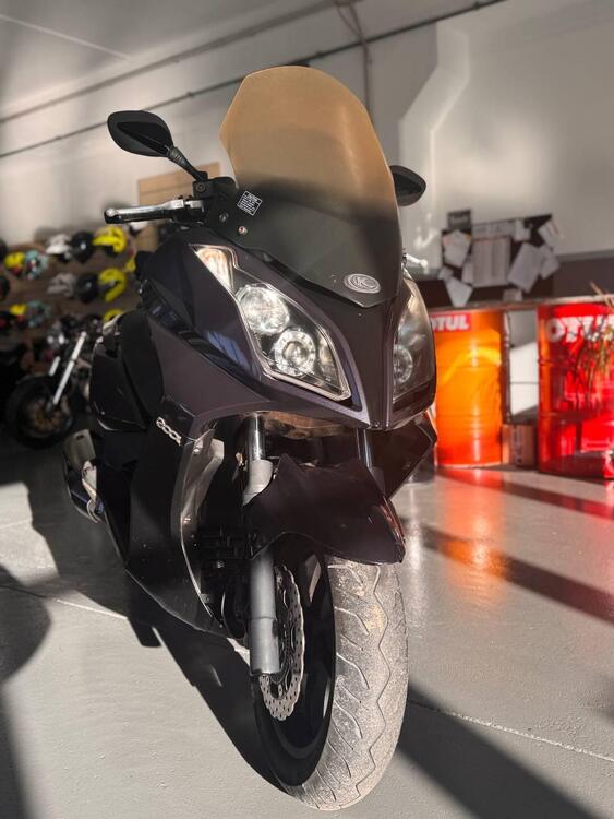 Kymco Downtown 300i (2009 - 17)