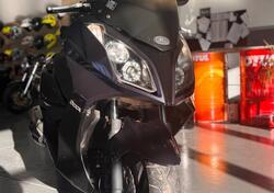 Kymco Downtown 300i (2009 - 17) usata