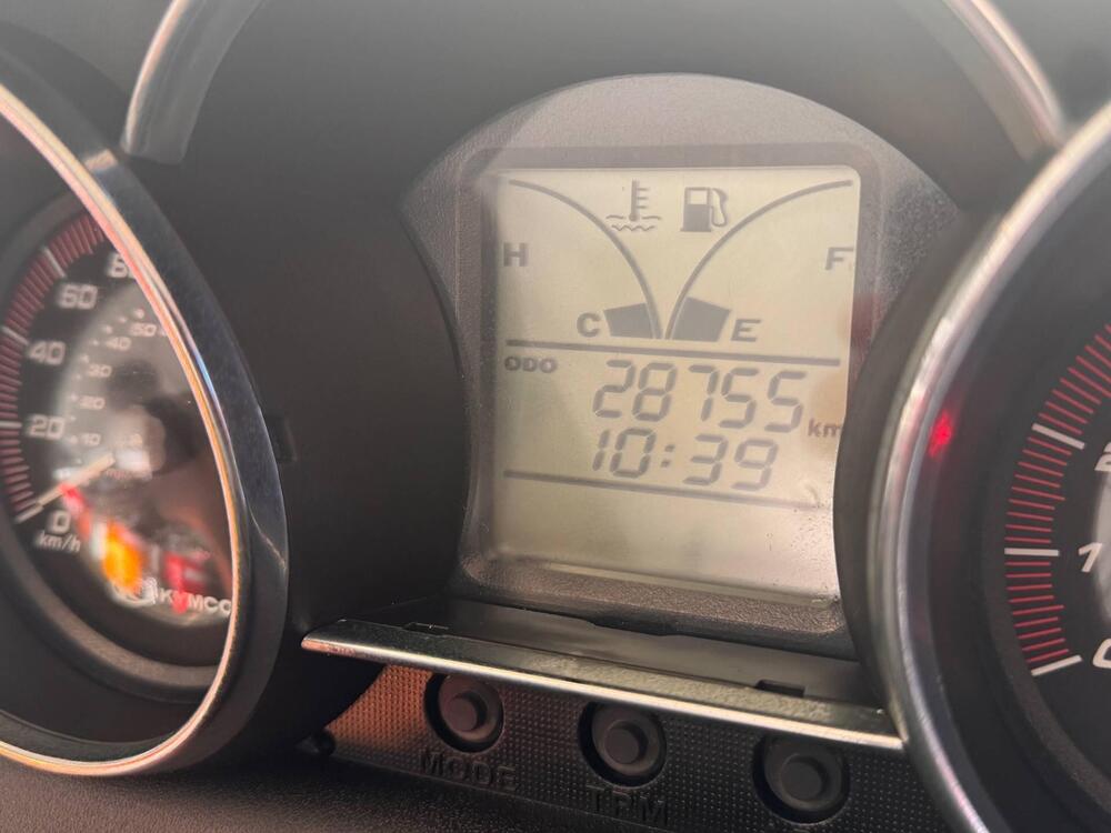 Kymco Downtown 300i (2009 - 17) (4)