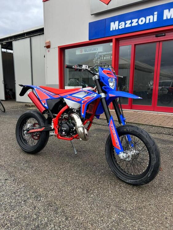 Betamotor RR 50 Motard Track (2021 - 25) (2)