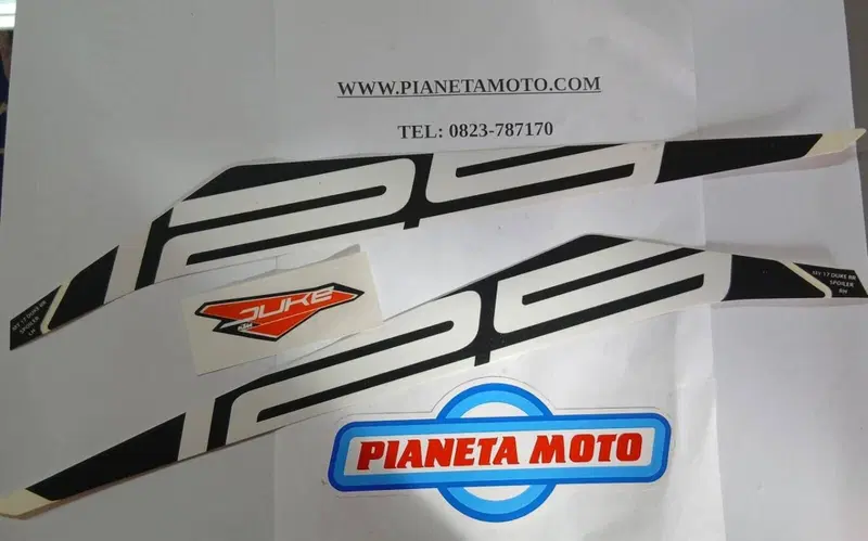 90108199300 KIT adesivi 125 DUKE Ktm