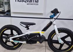 BICI ELETTRICA HUSQVARNA 16