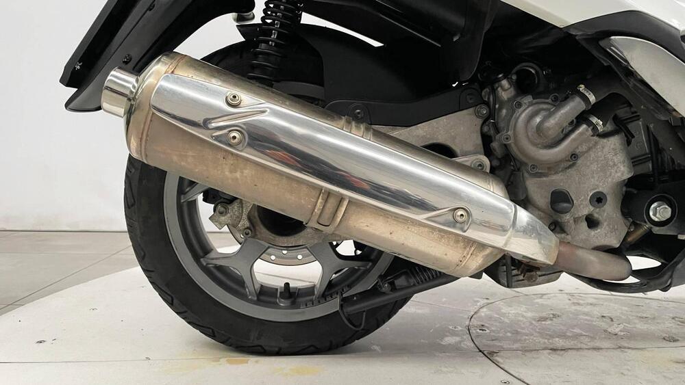 Piaggio MP3 500 ie Business LT (2014 - 16) (3)