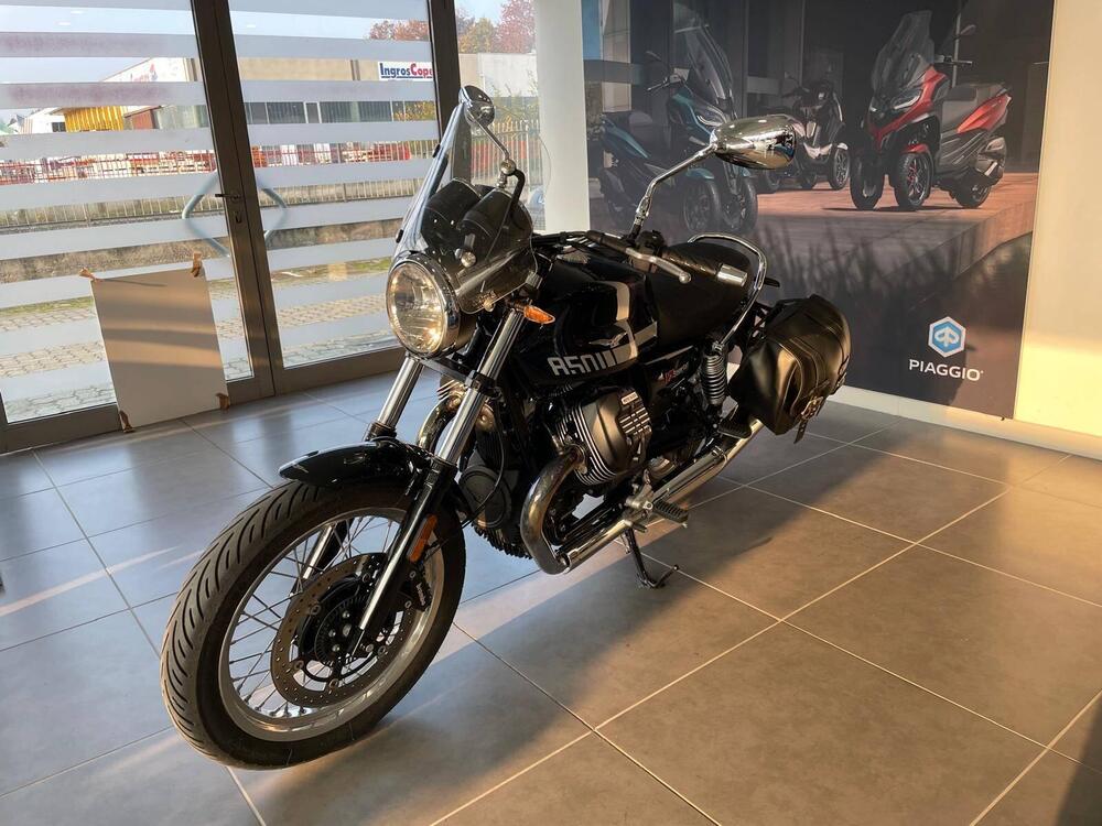 Moto Guzzi V7 Special (2021 - 24)