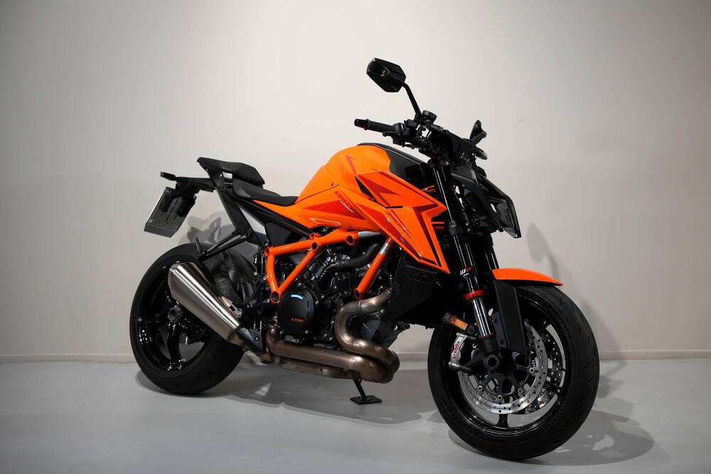 KTM 1390 Super Duke R (2024 - 26) (2)