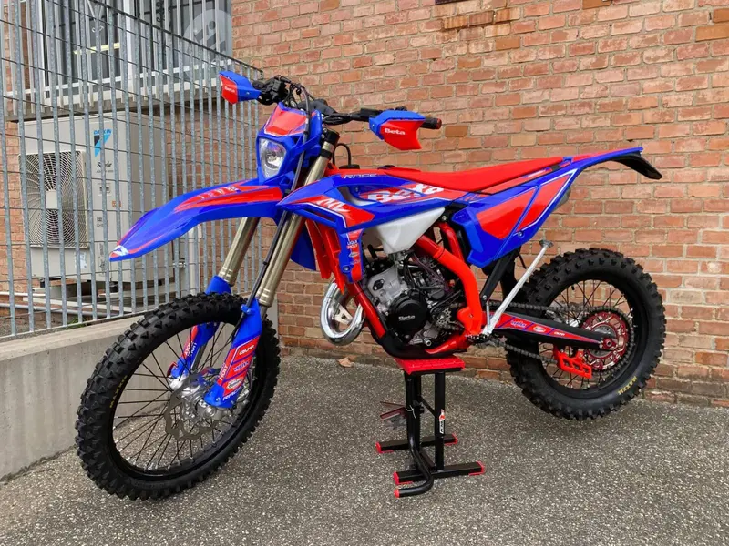 Betamotor RR 125 2T Enduro Race (2026) (3)