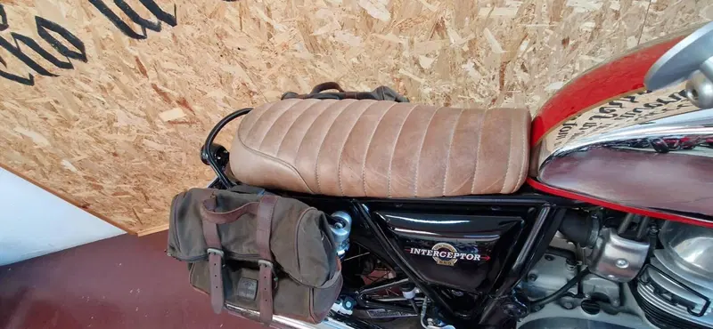 Royal Enfield Interceptor 650 (2021 - 26) (7)