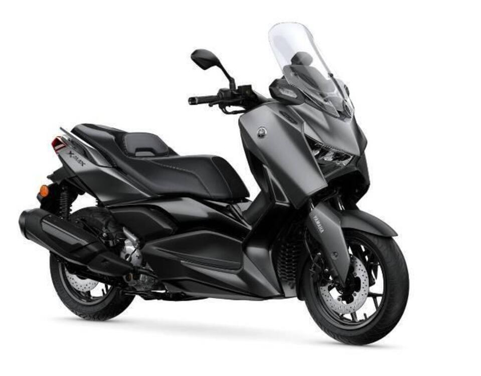 Yamaha X-Max 300 Tech Max (2025) (2)
